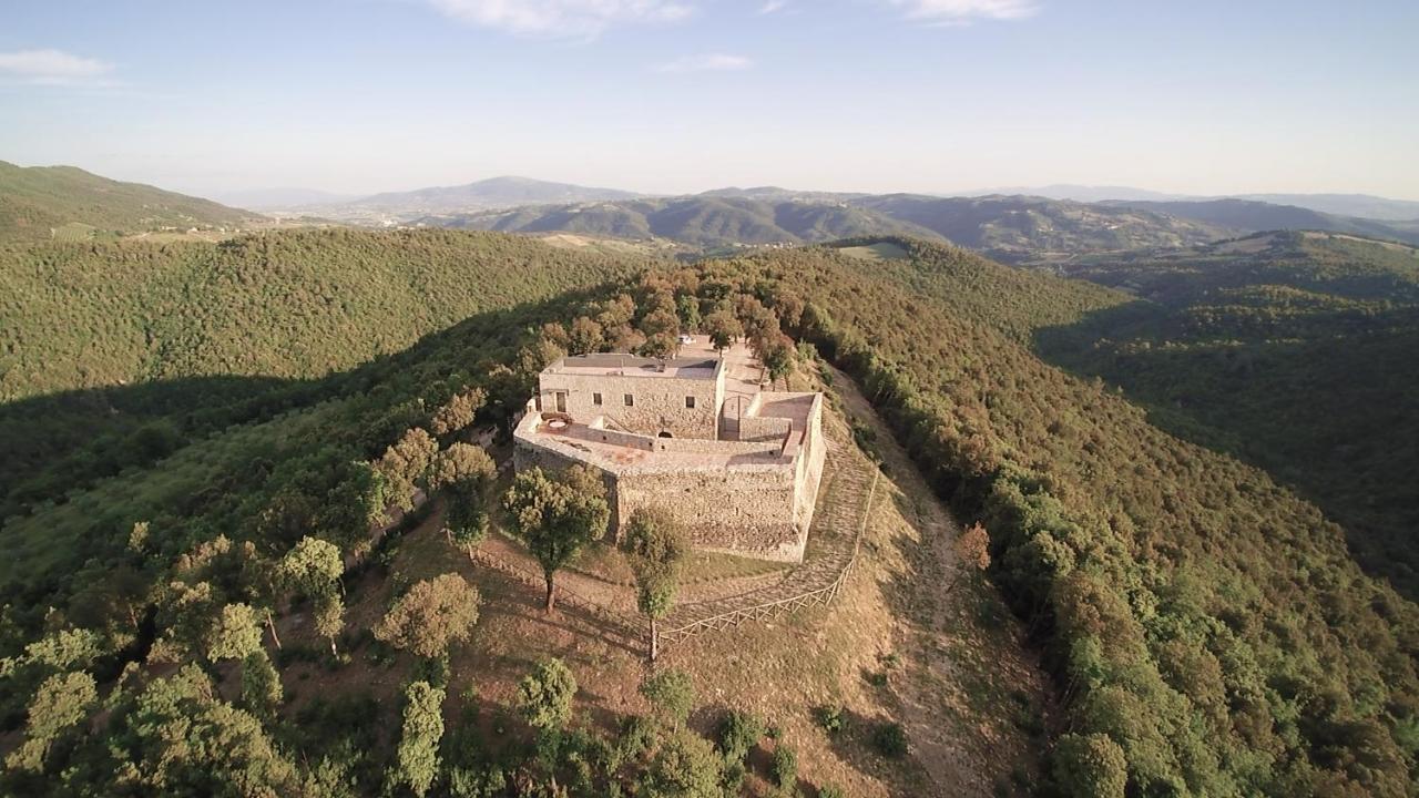 Tenuta Di Forte Sorgnano Gualdo Cattaneo Exterior photo